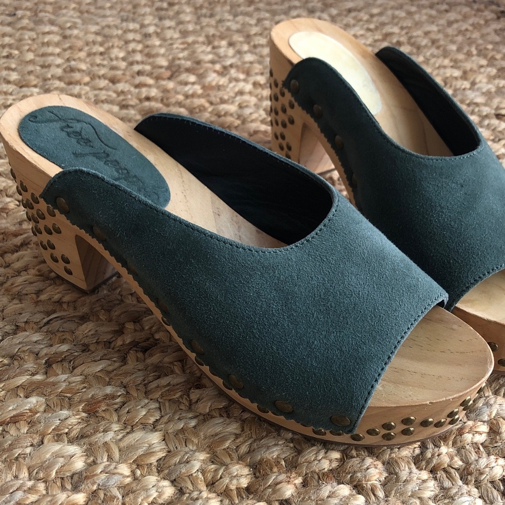 New: Free People Colbie Mule Clog. Size 40